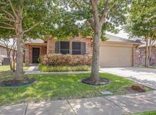 538 Adams Ln, Lavon, TX 75166
