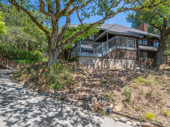 3604 Holly Ridge Drive, Santa Rosa, CA 95409