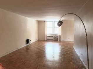 67-41 Burns St #111, Forest Hills, NY 11375