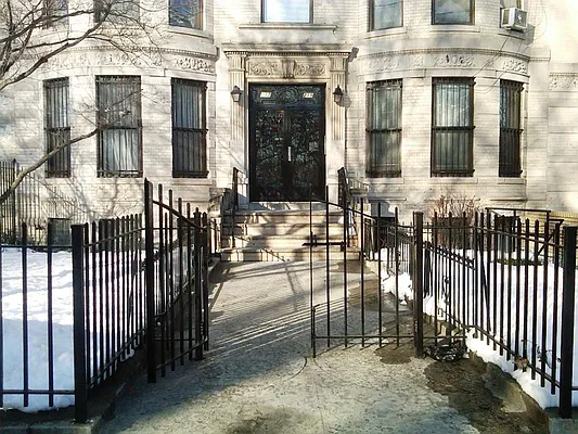 Rented by R New York | media 5