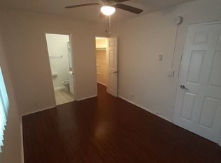 5929 Laurel Canyon Blvd APT 15, Valley Village, CA 91607