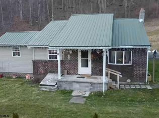 1379 Pell Rd, Kingwood, WV 26537