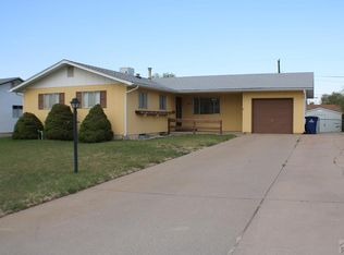 2612 Vinewood Ln, Pueblo, CO 81005