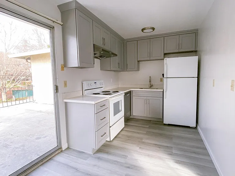5732 Central Ave #3 — Photo 4