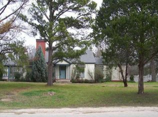 523 N Avenue F, Elgin, TX 78621