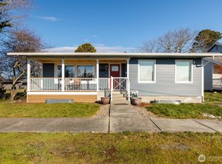 1680 SE 2nd Ct, Oak Harbor, WA