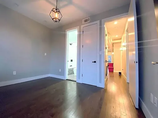 Rented by Brooklyn Group | media 42