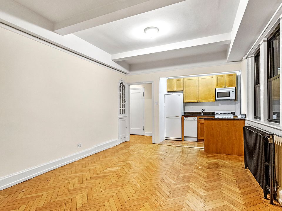 1st image of 37 W 72nd St APT 2F