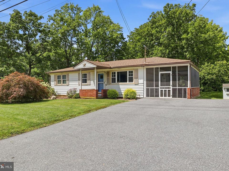 1st image of 498 Middletown Rd