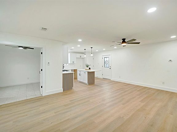 5th image of 12930 Segrest Dr