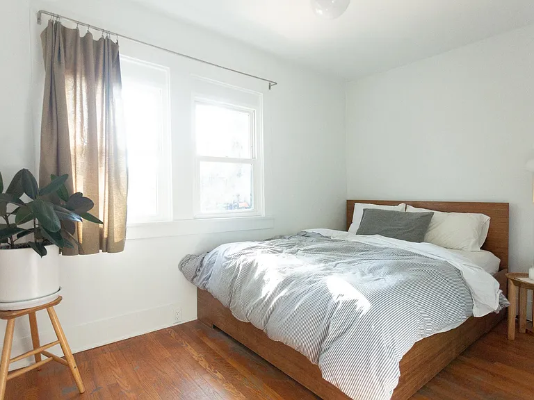 2216 Lemoyne St #1/2 — Photo 9