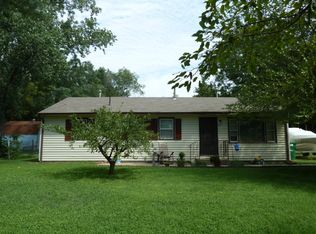 524 W 7th St, Chapman, KS 67431