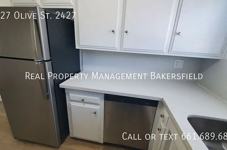 2427 Olive St #2427 — Photo 5