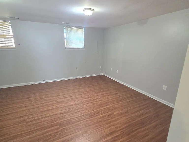 4686 Joanna Ct — Photo 48