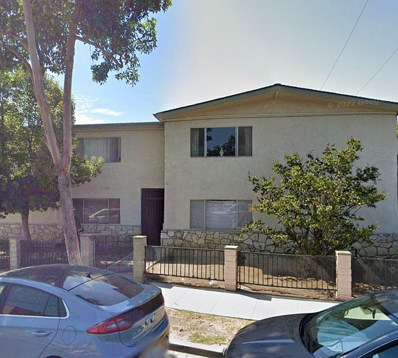 1st image of 1422 E Hellman St APT 8