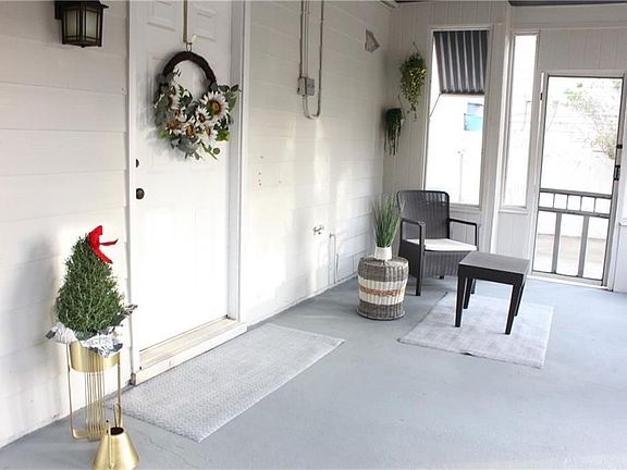 4th image of 2532 Alvecot Cir