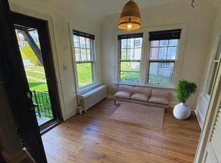 30 Jackson Ave, Middletown, NY 10940