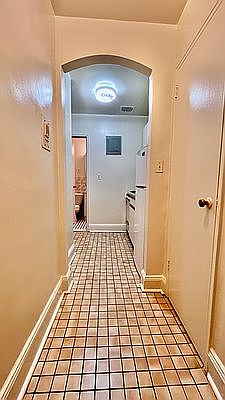 5th image of 337 W 76th St APT 2E