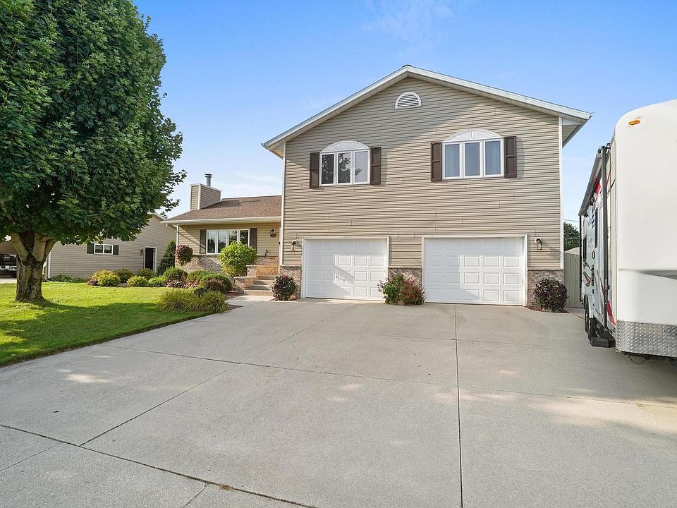 1st image of 2810 44th STREET