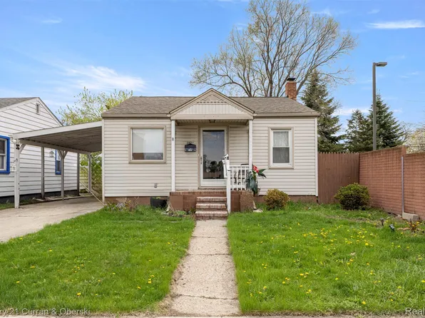 1827 Cleophus Pkwy, Lincoln Park, MI 48146