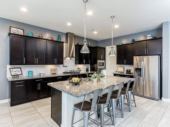 15672 W Berkeley Rd - MLS-17