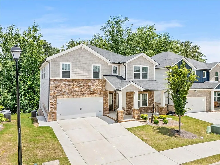 5021 Silver Canoe Way — Photo 2