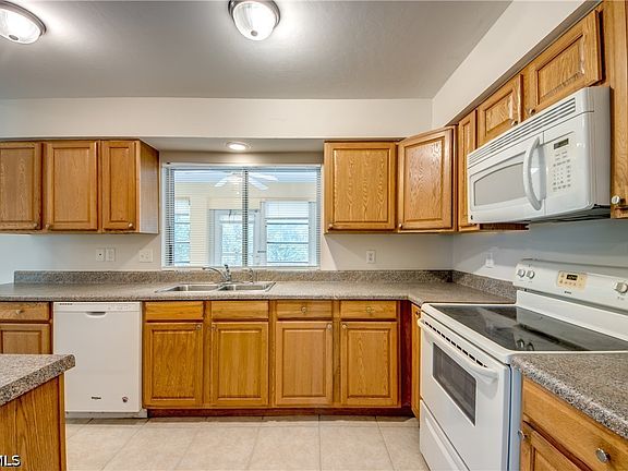 2nd image of 1315 SE 33rd Ter