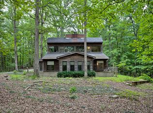 6563 Snake Trail Rd, Charleston, IL 61920