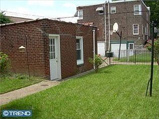 2nd image of 1428 Saint Vincent St