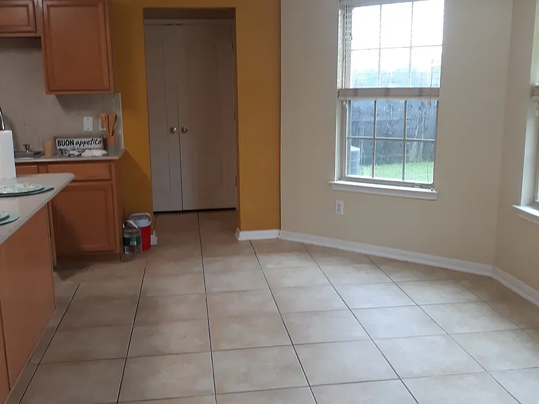 1222 Concord Pl — Photo 9