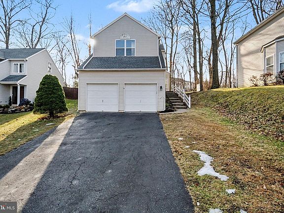 2nd image of 6117 Summit Pointe Dr