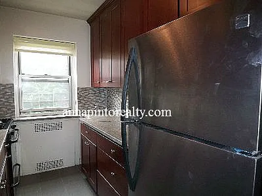 Rented by Anna Pinto Realty | media 4