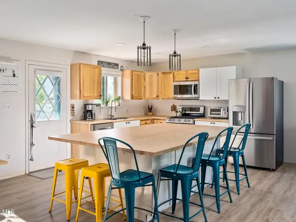 172 Pine Cone Ln #2, Winter Park, CO 80482