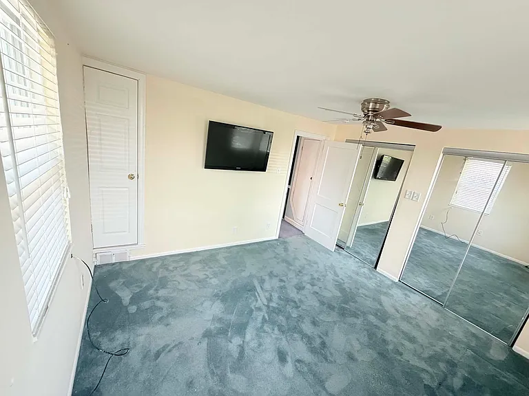 7227 Kindred St — Photo 12