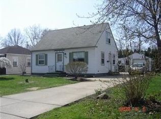 389 Foster Dr NE, Warren, OH
