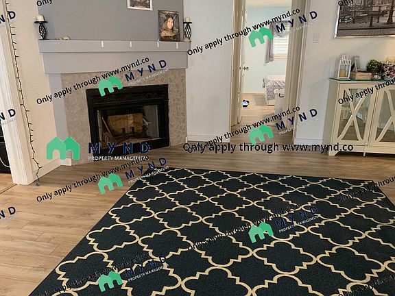 4th image of 6922 Sunriver Dr