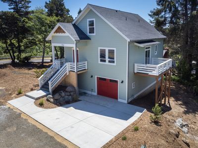 784 SW 28th Ct, Lincoln City, OR, 97367