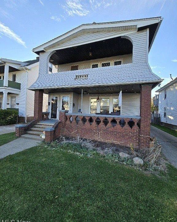 1st image of 2126 Clarence Ave