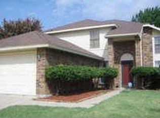 5208 Tuscola Dr, Arlington, TX 76018