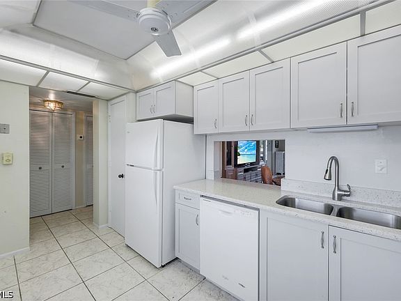 2nd image of 6102 Augusta Dr APT 307