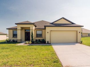 556 Antigua Ave, Tavares, FL 32778
