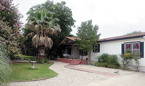 1st image of 123 Cattail Creek Dr
