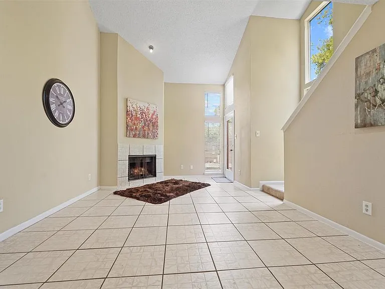 10855 Meadowglen Ln #1131 — Photo 5