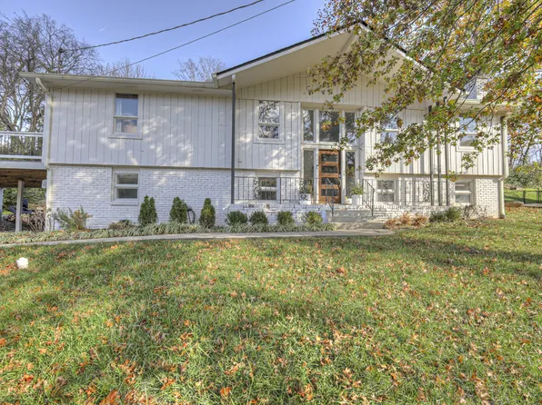6832 Highland Park Dr, Nashville, TN 37205