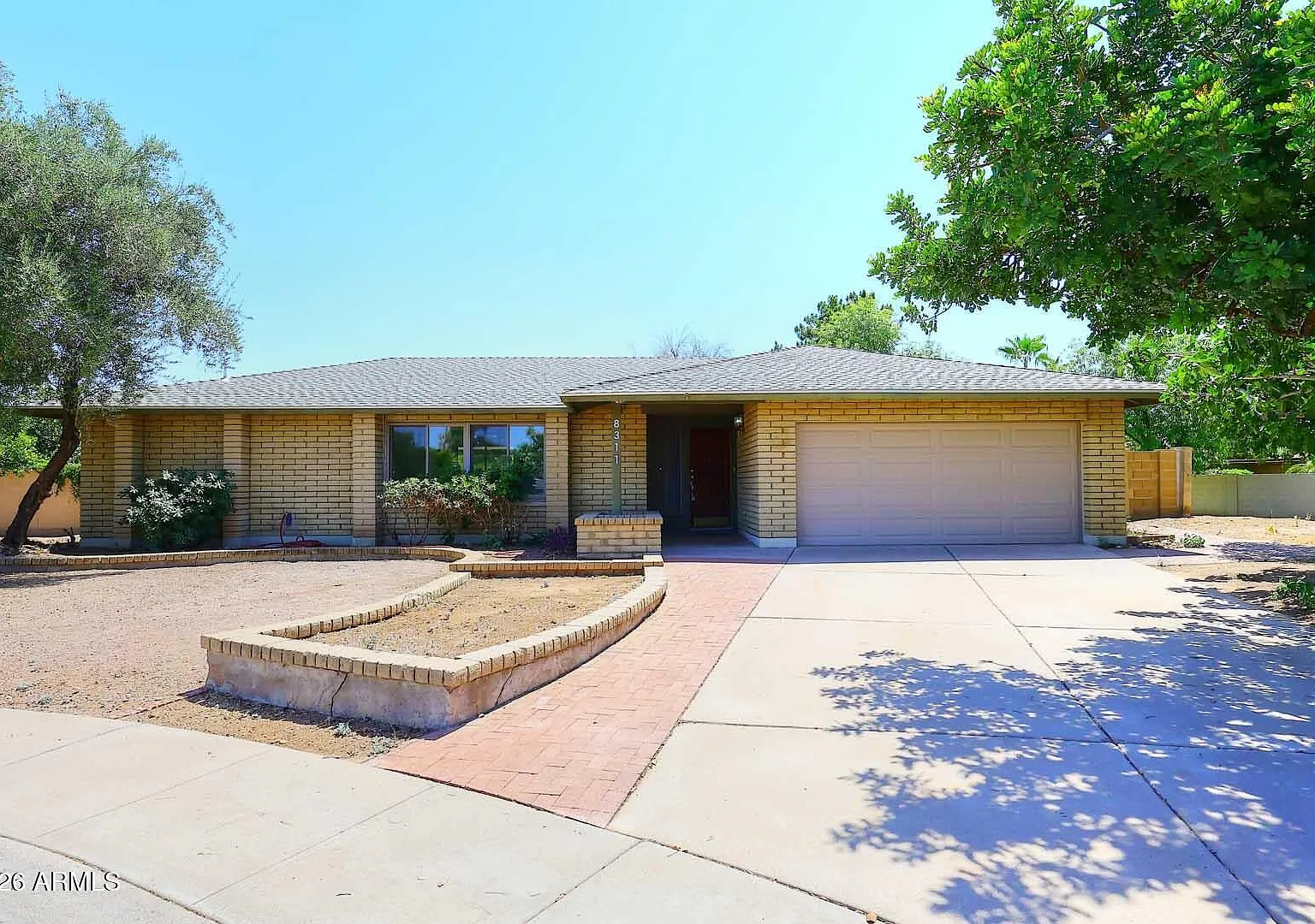 4 bed, 2114 sqft, $5,500 — Photo 1