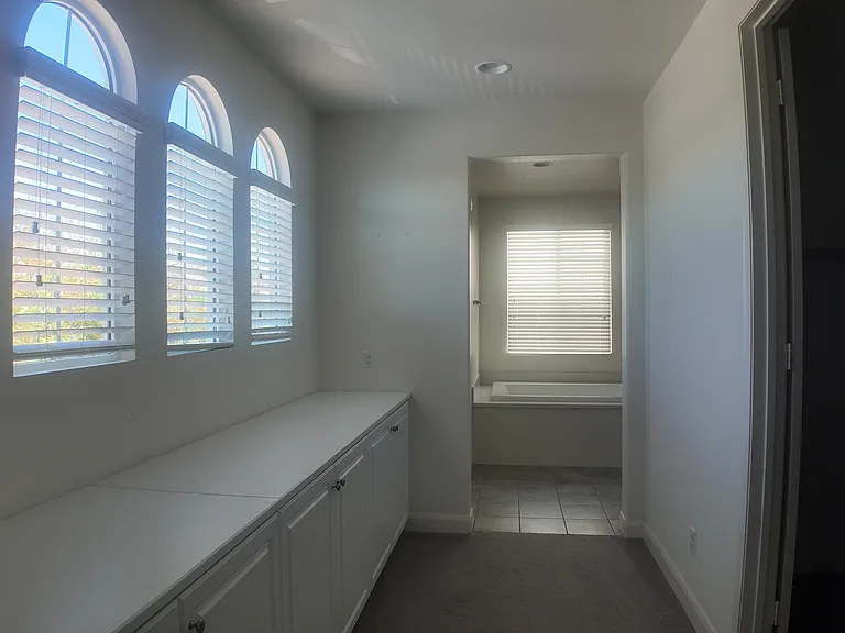9748 La Vine Ct — Photo 19