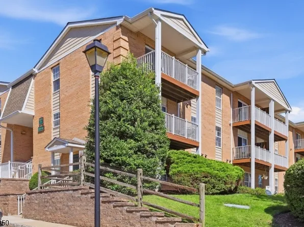 184 VISTA DR, Hanover Twp., NJ 07927