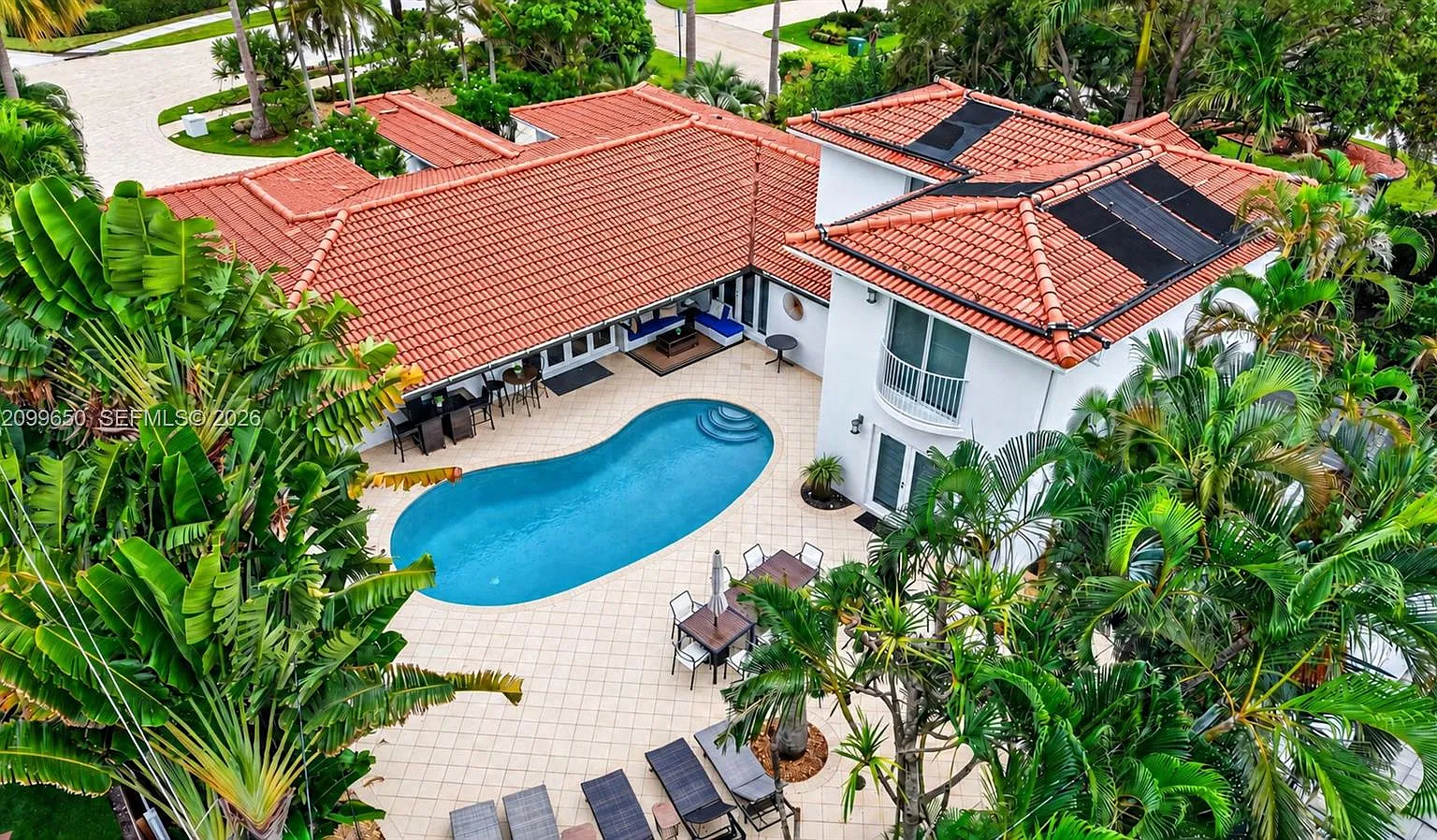 Coral Ridge Country Club — Photo 1