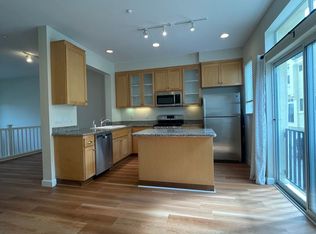 179 Stockwell Dr, Mountain View, CA