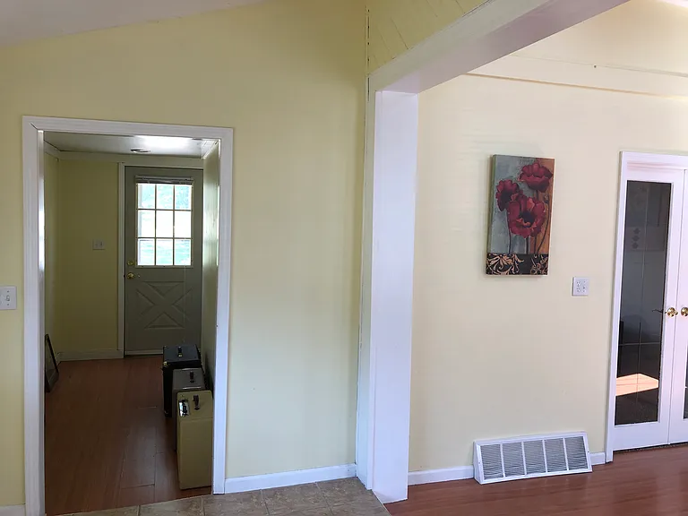Lake Ave — Photo 18